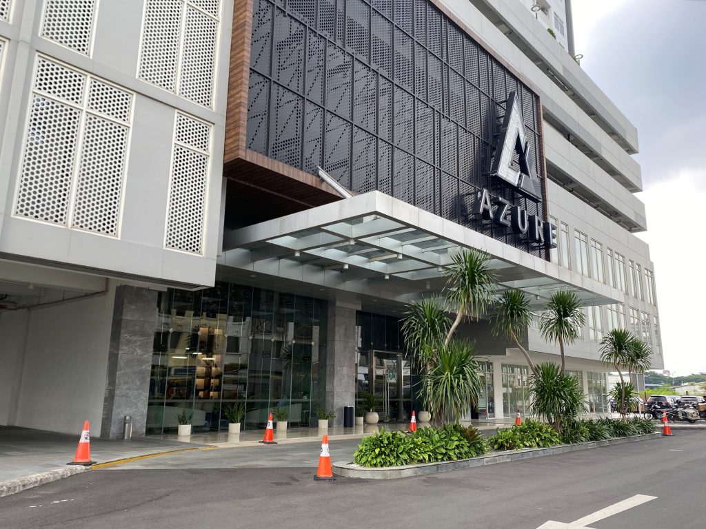 Gedung Perkantoran Modern dengan Akses Lobby Representatif